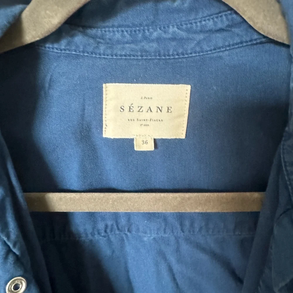 Sezane Davania Blue Snaps Button Down Shirt Size 4 - Picture 3 of 8